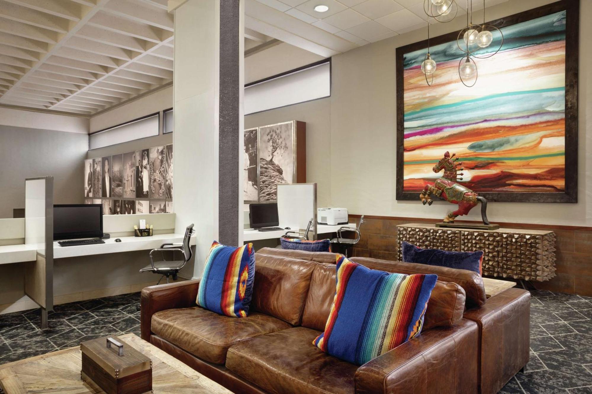 Doubletree By Hilton Hotel